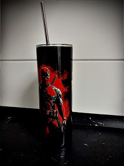 Deadpool vs Wolverine